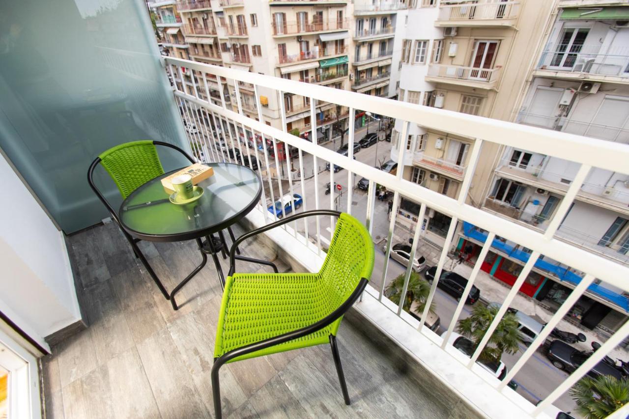 Downtown Luxury Boutique Suites : The Yellow Suite Selanik Dış mekan fotoğraf