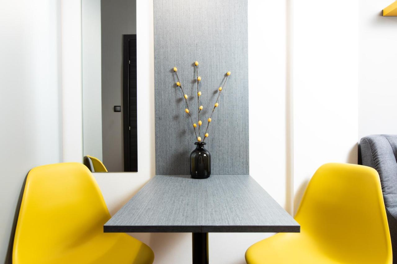 Downtown Luxury Boutique Suites : The Yellow Suite Selanik Dış mekan fotoğraf