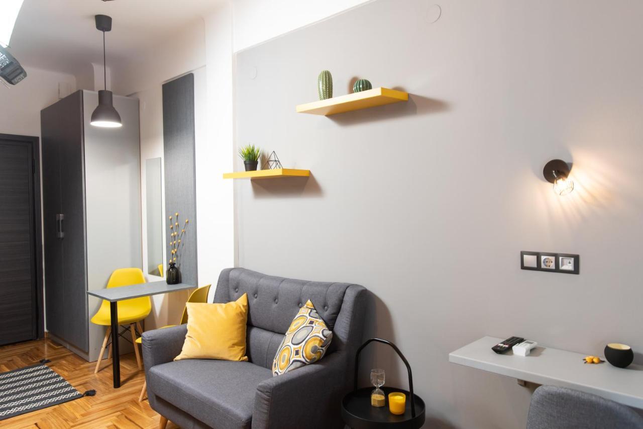 Downtown Luxury Boutique Suites : The Yellow Suite Selanik Dış mekan fotoğraf